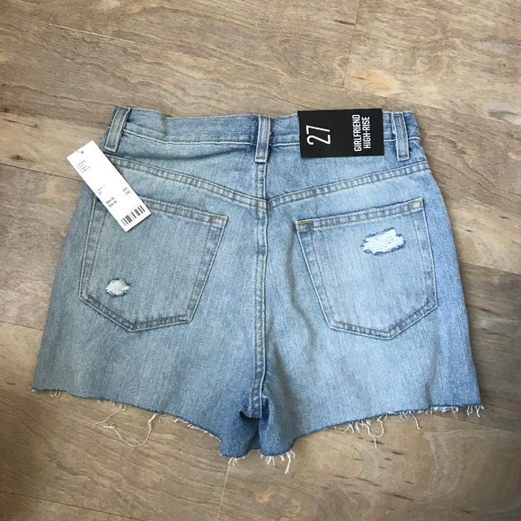 Urban Outfitters BDG Girlfriend high-rise shorts - Picture 2 of 3